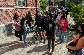 Chileans vote in the 2022 constitutional referendum